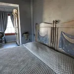 Relais Prato Hotel