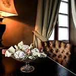 Relais Prato 5*