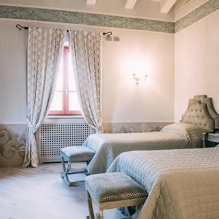 מלון Relais Prato 5*