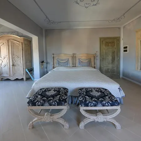 Relais Prato Hotell 5*