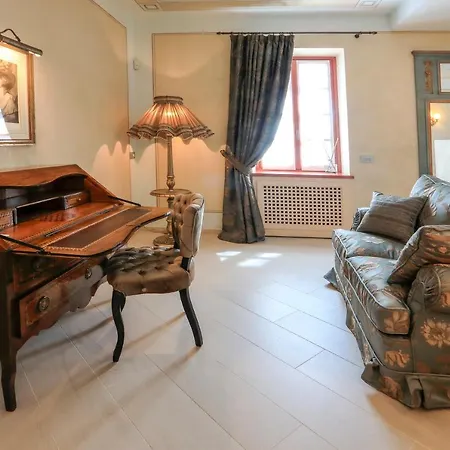 מלון Relais Prato 5*