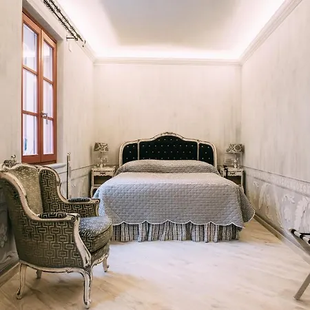 Relais Prato فندق Mombaruzzo