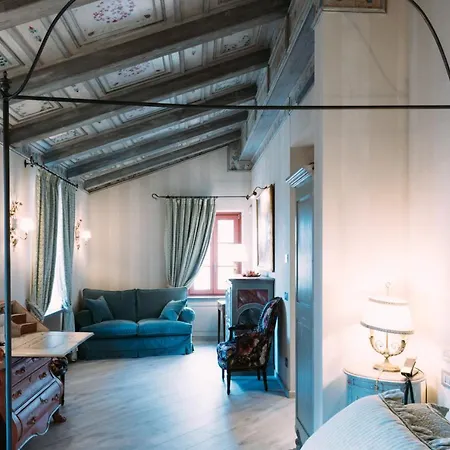 Relais Prato Hotel 5*