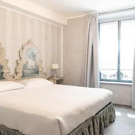 Relais Prato فندق 5*