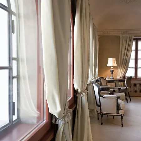 Relais Prato מלון Mombaruzzo