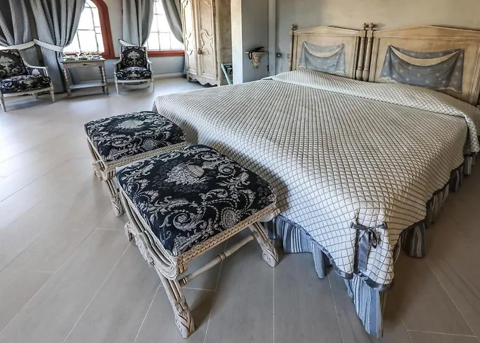 Relais Prato Hotel Mombaruzzo